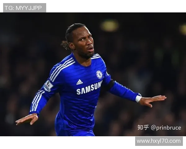 前足球明星女友的迷人风采与生活点滴照片分享